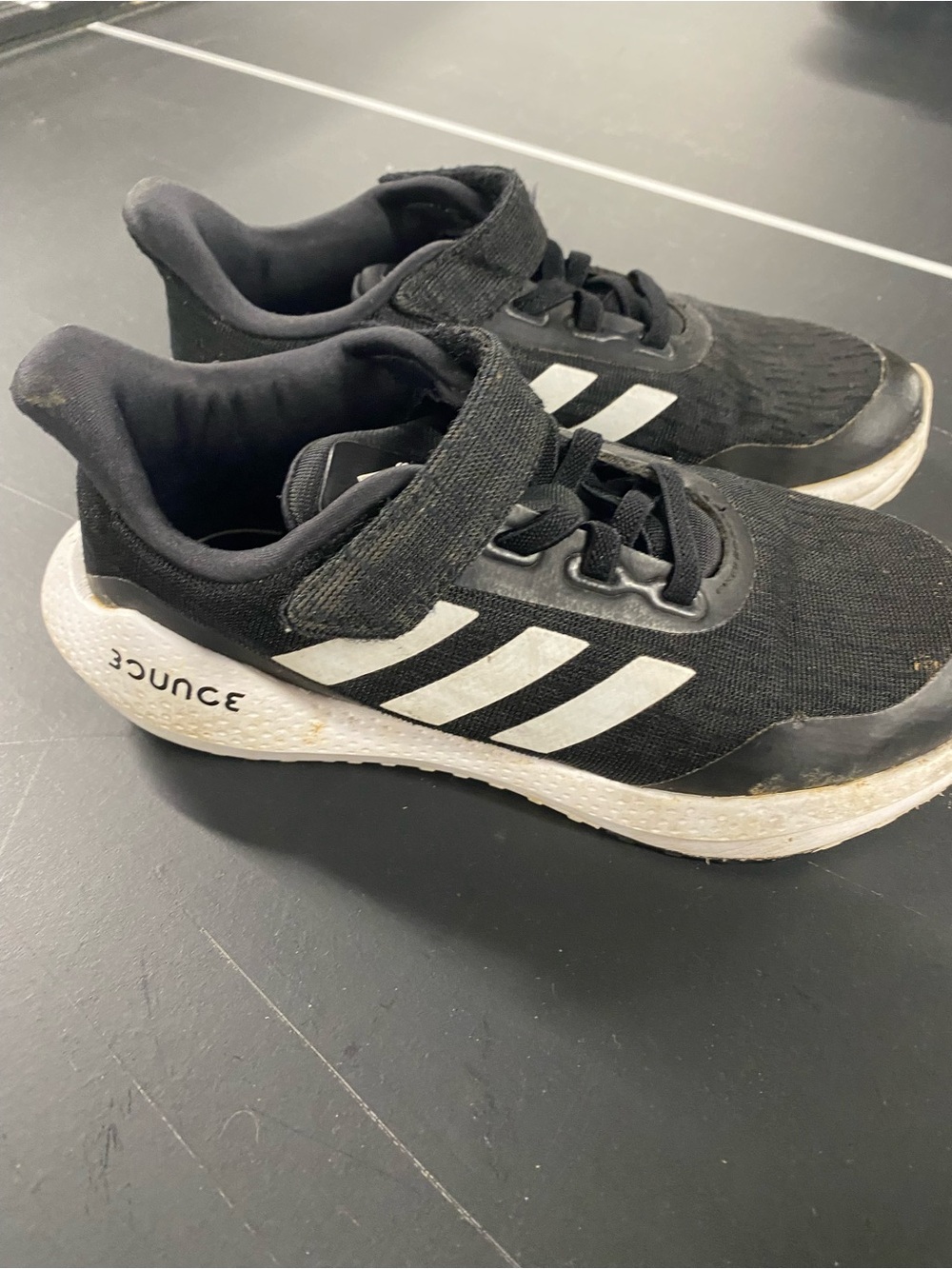 adidas Kids Bounce Velcro Sneakers - size 1.5
